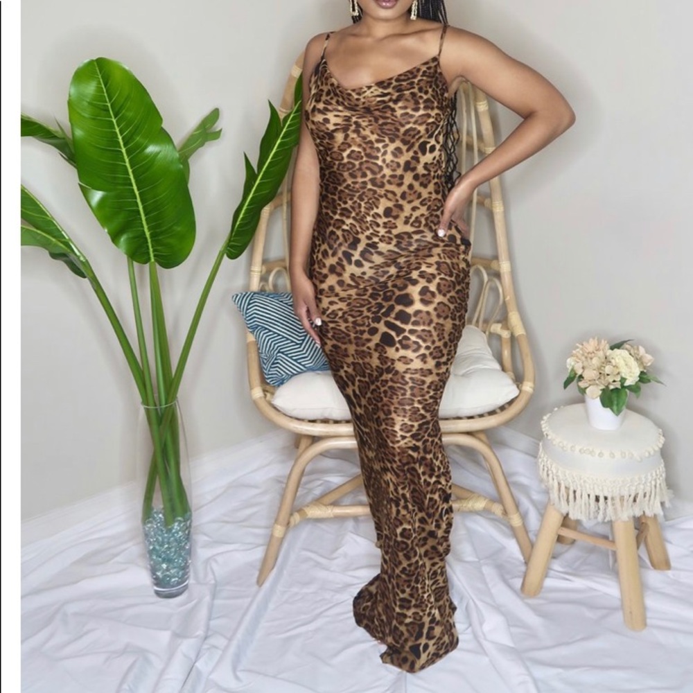 Leopard maxi dress, see through . NWT